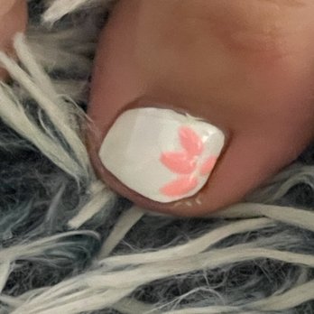 Cosmo Nail & Spa - What she got - Nail Salons Near Me - Menifee, California