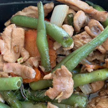 The Coconut Downtown - Basil chicken - Thai Near Me - Reno, Nevada