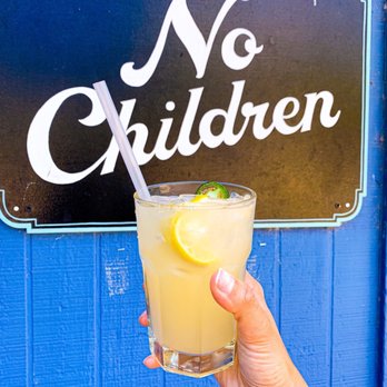 Drinks Lounge & Records - Lounges Near Me - Austin, Texas