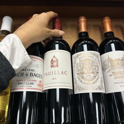 Rochambeau Wines & Liquor