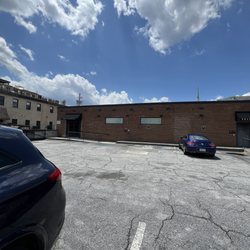 Pottery Barn - Customer parking for free in back of store.