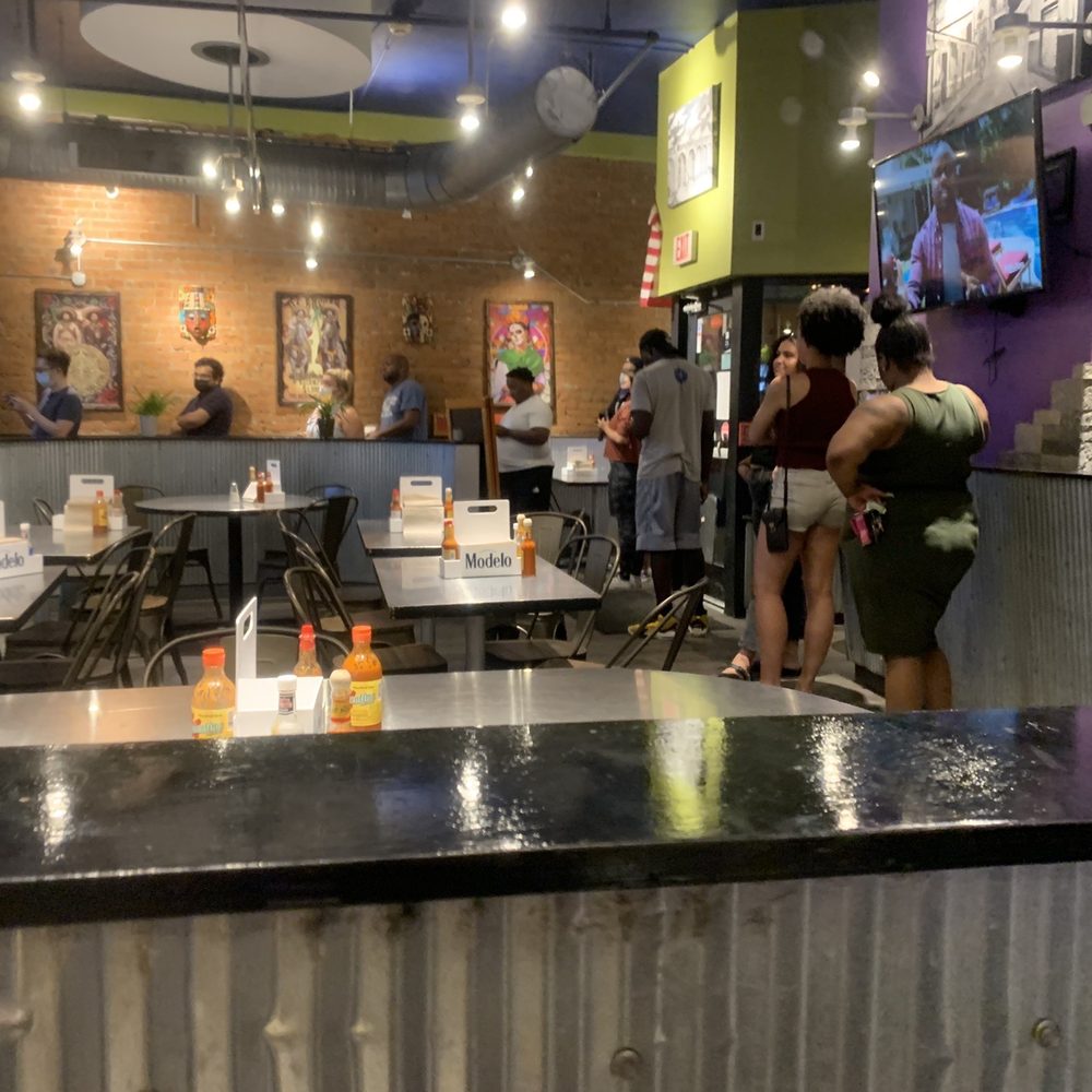 Cilantro Taqueria - Packed at 21:30 on a week night - Tacos Near Me - Cleveland, Ohio