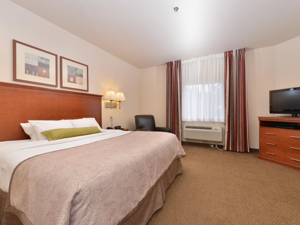 Candlewood Suites Springfield - wedding in Springfield, IL