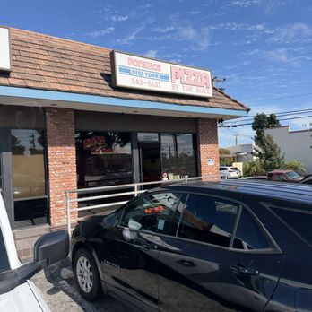 Bonello's New York Pizza - Pizza Near Me - Torrance, California Bonello's New York Pizza - Pizza Near Me - Torrance, California