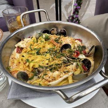 The Penthouse at La Vie - Seafood Tagliatelle - Lounges Near Me - Washington, DC, District of Columbia