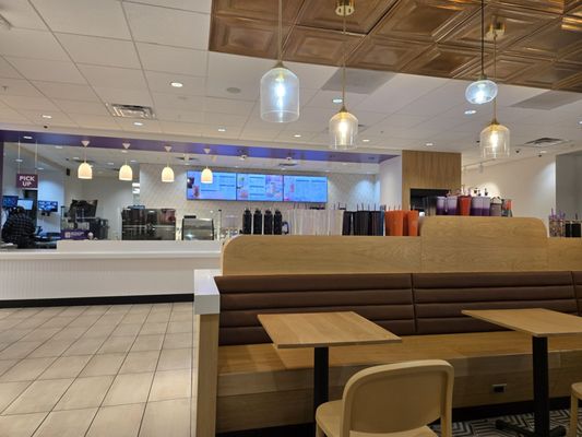 The Coffee Bean & Tea Leaf by null