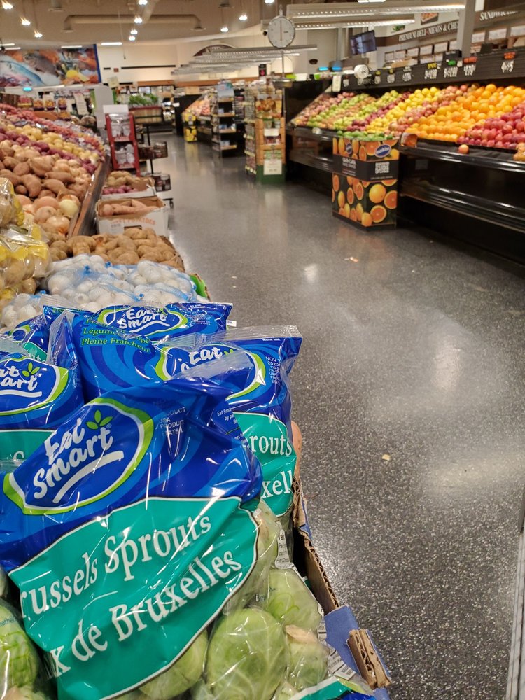 KING KULLEN GROCERY Updated September 2024 834 Sunrise Hwy, Bay