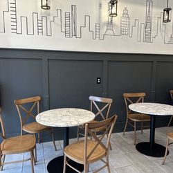 Fuhgedaboudit Bagel - Cute seating
