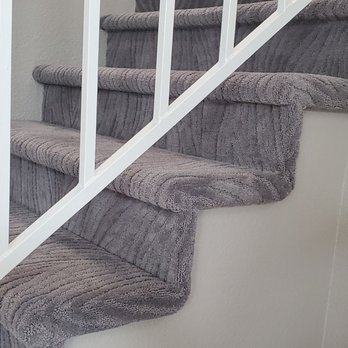 Expert Flooring Solutions - Carpet on the stairs looking good - Flooring Near Me - Las Vegas, Nevada Expert Flooring Solutions - Carpet on the stairs looking good - Flooring Near Me - Las Vegas, Nevada