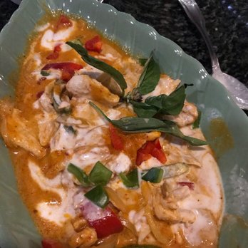 Lil Chef Mama - Chicken Penang - Thai Near Me - New York, New York Lil Chef Mama - Chicken Penang - Thai Near Me - New York, New York
