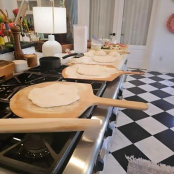 Eattolivekitchen - Caterers Near Me - Bakersfield, California Eattolivekitchen - Caterers Near Me - Bakersfield, California