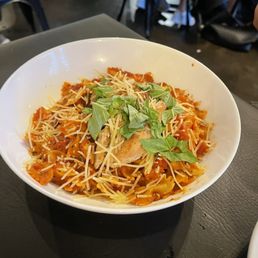 Basil Vodka Pasta with Chicken
