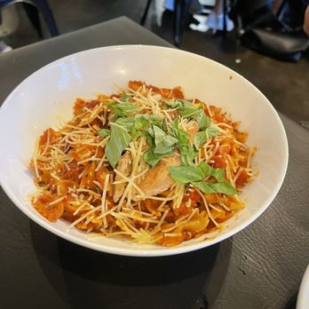 The Farfalle Bistro - Basil Vodka Pasta with Chicken - Italian Near Me - Lee's Summit, Missouri