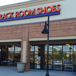 rack room shoes harbison blvd