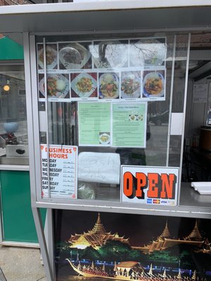 Liang's Thai Food by null
