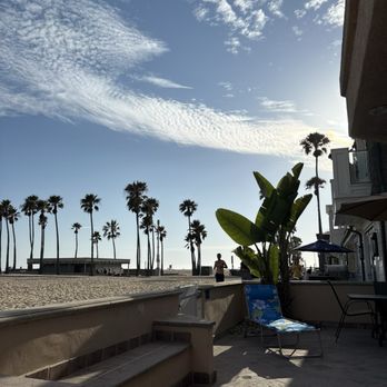Beachview Rentals - 1416 West Oceanfront, Newport Beach - Property Management Near Me - Newport Beach, California