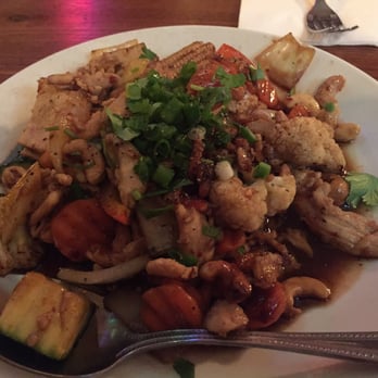 AROI Thai - Spicy CashewNut - Thai Near Me - La Jolla, California