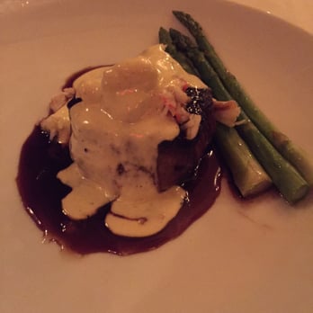 Carlo & Johnny - Collingsworth filet; crab and a bernaise and a bordelaise sauce; asparagus on the side; simply killer! Every bite was to die for! - Steakhouses Near Me - Cincinnati, Ohio
