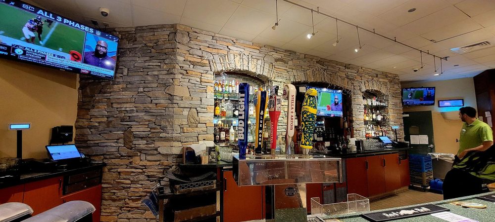 PGA Tour Grill - The Bar Area (11/07/24). #PGATourGrill #Honolulu #Oahu #Hawaii #Airport #Travel - interior - Bars Near Me - Honolulu, Hawaii PGA Tour Grill - The Bar Area (11/07/24). #PGATourGrill #Honolulu #Oahu #Hawaii #Airport #Travel - interior - Bars Near Me - Honolulu, Hawaii