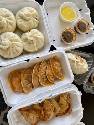 Seoul ManDoo by null