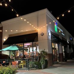 Dos Coyotes Border Cafe