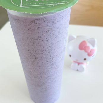 La Cha x The Bowl - Taro Oreo Shake - Bubble Tea Near Me - Torrance, California La Cha x The Bowl - Taro Oreo Shake - Bubble Tea Near Me - Torrance, California