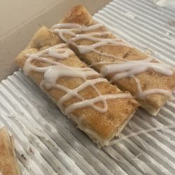 Fox's Pizza Den - We love the cinnamon sticks!