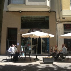 El Mirall - Fachada