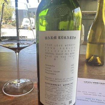 Levo Wine - Wine Tasting Room Near Me - Paso Robles, California