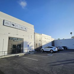 Costa Mesa Kitchens - Entrance