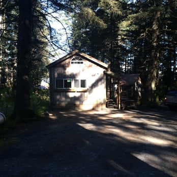 Millane's Serenity by the Sea Cabins - Bear Glacier cabin - Vacation Rentals Near Me - Seward, Alaska Millane's Serenity by the Sea Cabins - Bear Glacier cabin - Vacation Rentals Near Me - Seward, Alaska