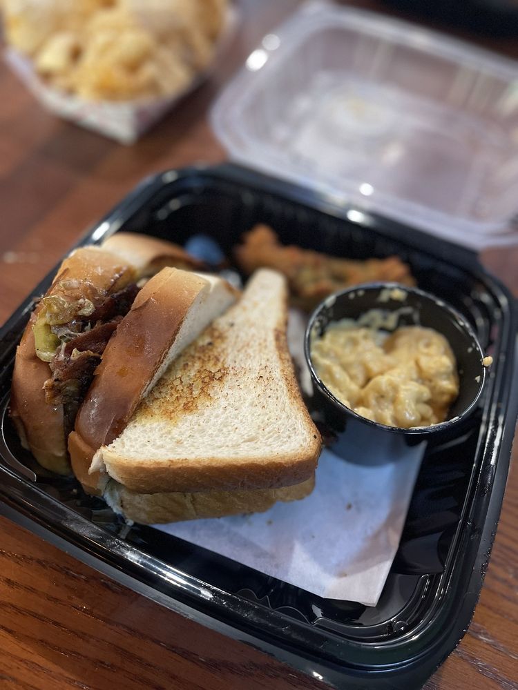 Ouachita Bar & Grill