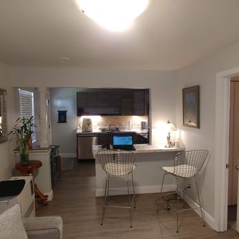 Mt Shasta Vacation Rentals - The kitchen is well stocked - Vacation Rentals Near Me - Mount Shasta, California