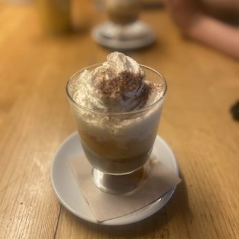 Fauna & Flora - Affogado - Cafes Near Me - Lisbon, 11