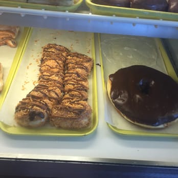 Donut King - Donuts Near Me - Winter Park, Florida