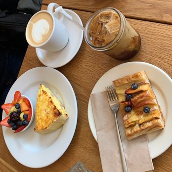 Caffe Central - Coffee & Tea Near Me - Burlingame, California