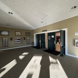 Lincoln Community Center - Entering the gym