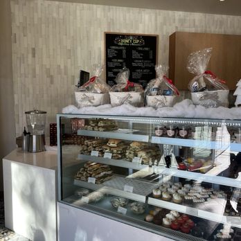 Honey Cup - Sandwiches Near Me - Thousand Oaks, California