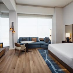 Grand Hyatt DFW - Guest Room