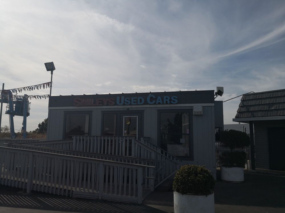 SMILEY’S AUTO SALES & RENTALS Updated August 2024 1480 W 16th St