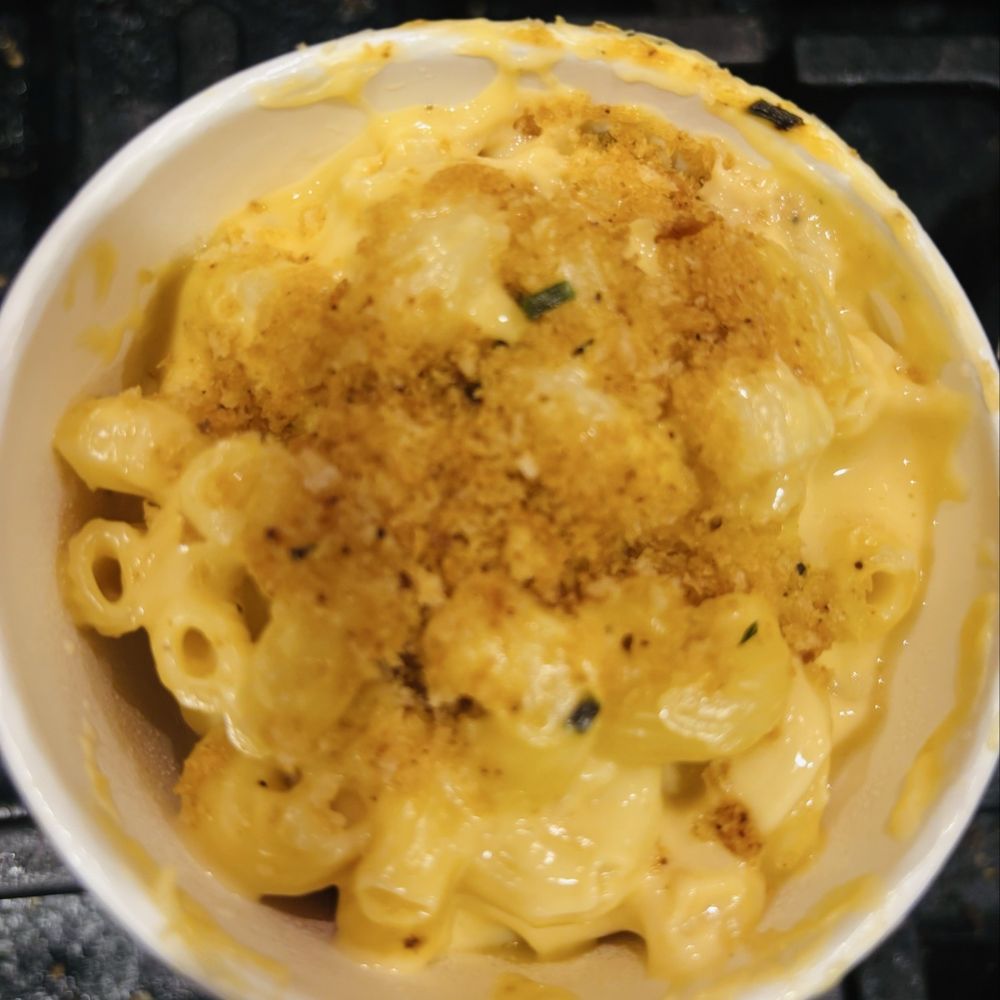 Gus's BBQ - Loaded Mac n' Cheese - Barbeque Near Me - Porter Ranch, California