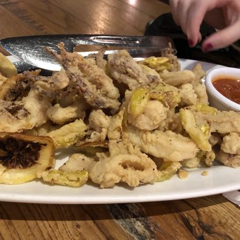 Giordano's - Calamari - Pizza Near Me - Chicago, Illinois