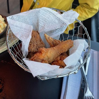 Coop 303 - Fried chicken basket - New American Near Me - Atlantic Beach, Florida