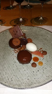 Château Troplong Mondot by null