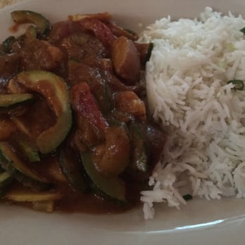 Squealing Pig - Veggie curry - American Near Me - Provincetown, Massachusetts Squealing Pig - Veggie curry - American Near Me - Provincetown, Massachusetts