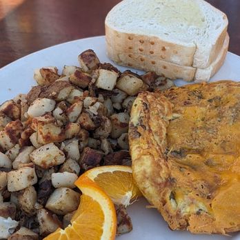 Café Galleria - Frittata and potatoes - Bagels Near Me - Midway, Utah Café Galleria - Frittata and potatoes - Bagels Near Me - Midway, Utah
