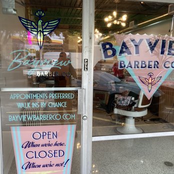 Bayview Barber - Front entrance - Barbers Near Me - St. Petersburg, Florida