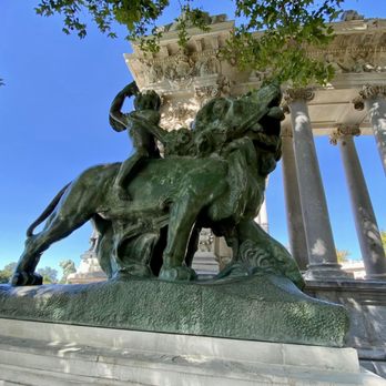 Parque Del Retiro - Parks Near Me - Madrid, M