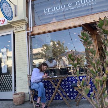 Crudo e Nudo - Seafood Near Me - Santa Monica, California