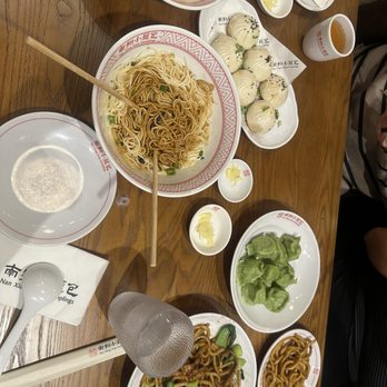 Nan Xiang Soup Dumplings - Dumpling and noodles - Shanghainese Near Me - Bethesda, Maryland